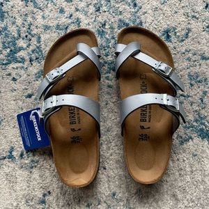 Mayori Birkenstock patent alloy